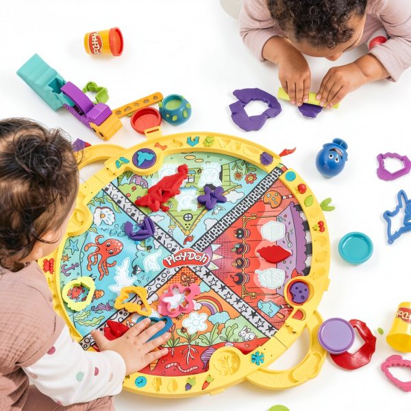 Hasbro Play-Doh On-the-Go Creative Kit with 19 Tools, 4 Color Cans,-4