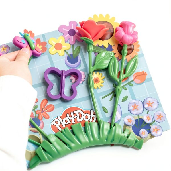 Hasbro Play-Doh Garden Flower Kit with 5 Colors and 27 Garden Tools-5